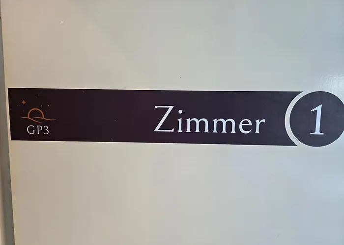 Gp3, Mit Kochnische Und Duschbad Vor Den Toren Berlins Dallgow-Doeberitz