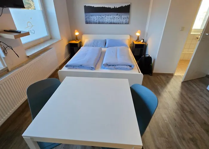 Gp3, Mit Kochnische Und Duschbad Vor Den Toren Berlins Pensión Dallgow-Doeberitz