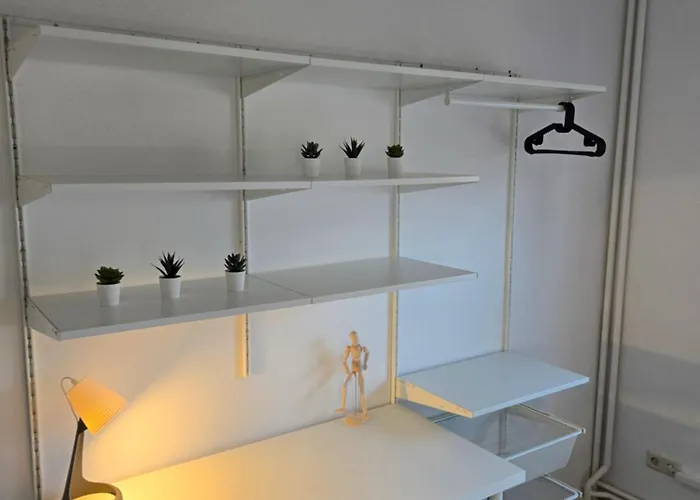 Gp3, Mit Kochnische Und Duschbad Vor Den Toren Berlins Dallgow-Doeberitz